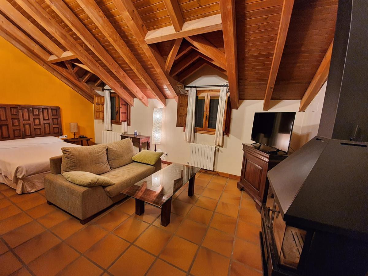Tierras De Moya Hotel Los Huertos Екстериор снимка